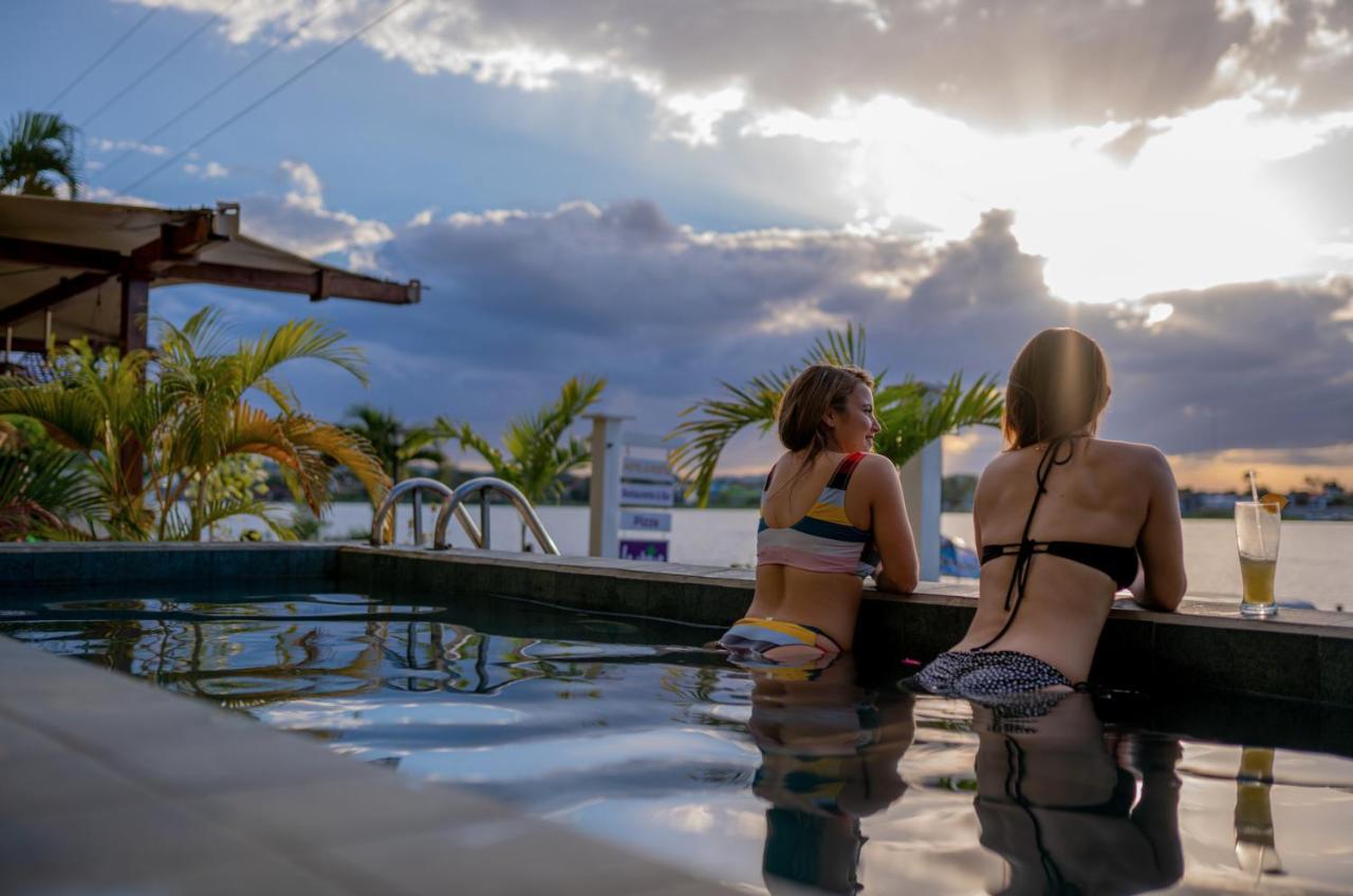 Hotel Peten Express Flores Zewnętrze zdjęcie